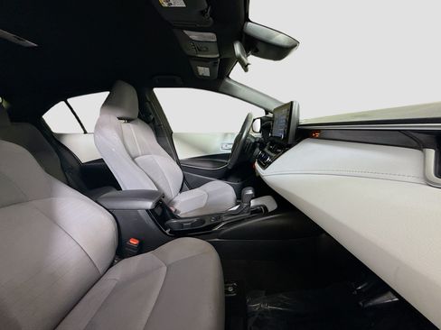 Used 2022 Toyota Corolla SE FWD image 29