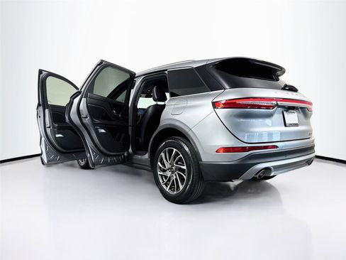 Used 2022 Lincoln Corsair FWD w/ Equipment Group 101A image 40