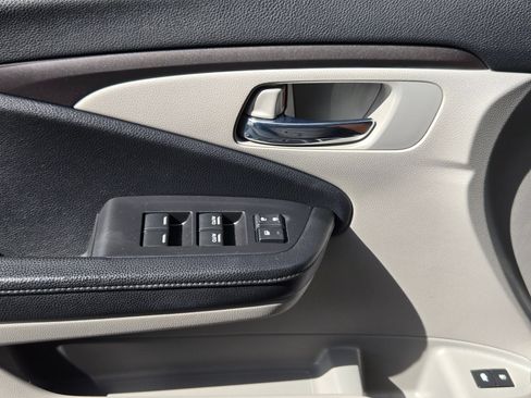 Used 2018 Honda Pilot EX-L image 11