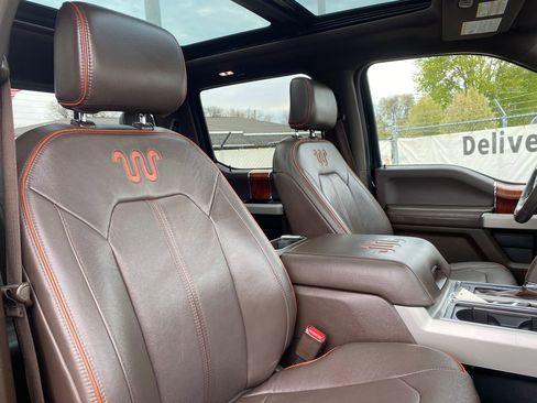 Used 2016 Ford F150 King Ranch w/ Equipment Group 601A Luxury AWD/4WD image 18