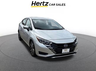 Used 2025 Nissan Versa SV video 1