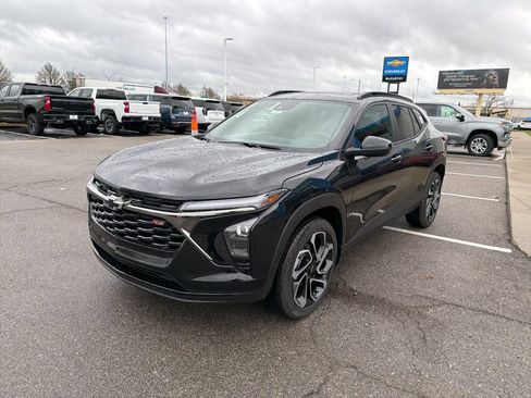 New 2026 Chevrolet Trax RS FWD image 7