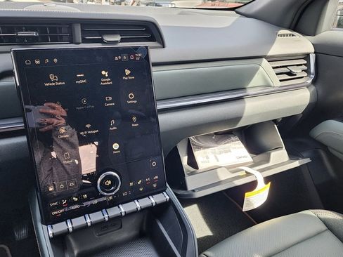 New 2026 GMC Terrain AT4 image 35