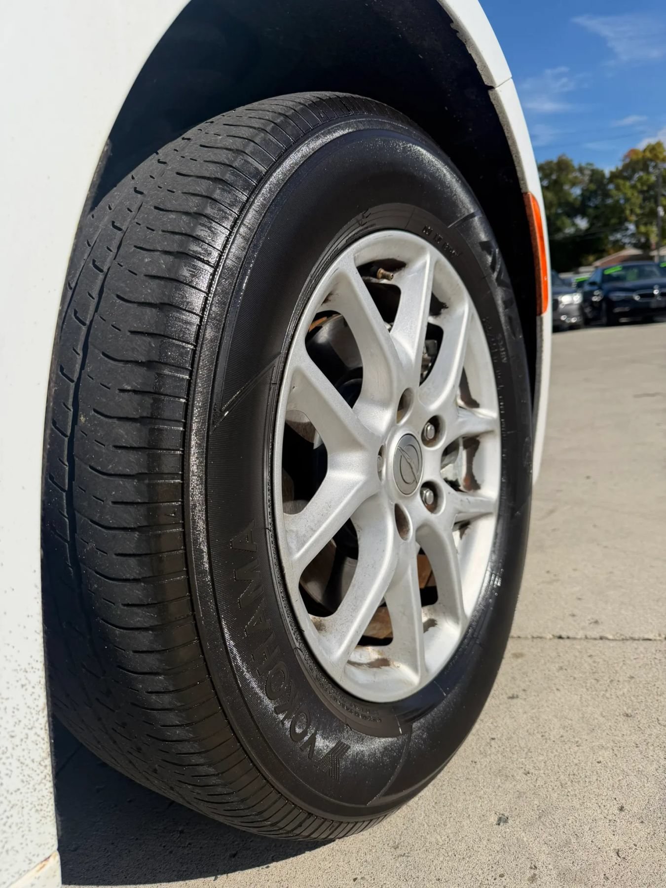 Used 2017 Chrysler Pacifica Touring Plus w/ Security Group FWD image 9
