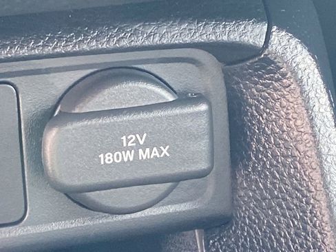 Used 2025 Honda Civic Sport image 38