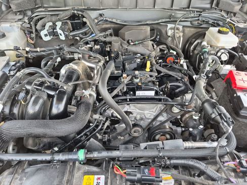 Certified 2024 Ford Bronco Outer Banks AWD/4WD image 29