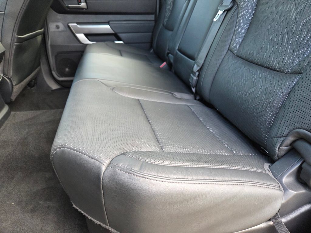 Used 2022 Toyota Tundra SR5 w/ SR5 Premium Package RWD image 21