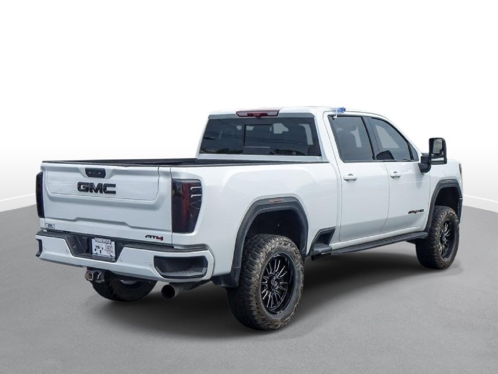 Used 2025 GMC Sierra 2500 AT4 w/ AT4 Premium Plus Package AWD/4WD image 8