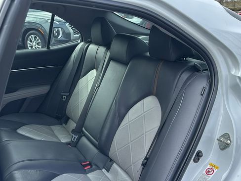 Used 2018 Toyota Camry XLE w/ Audio Package image 27