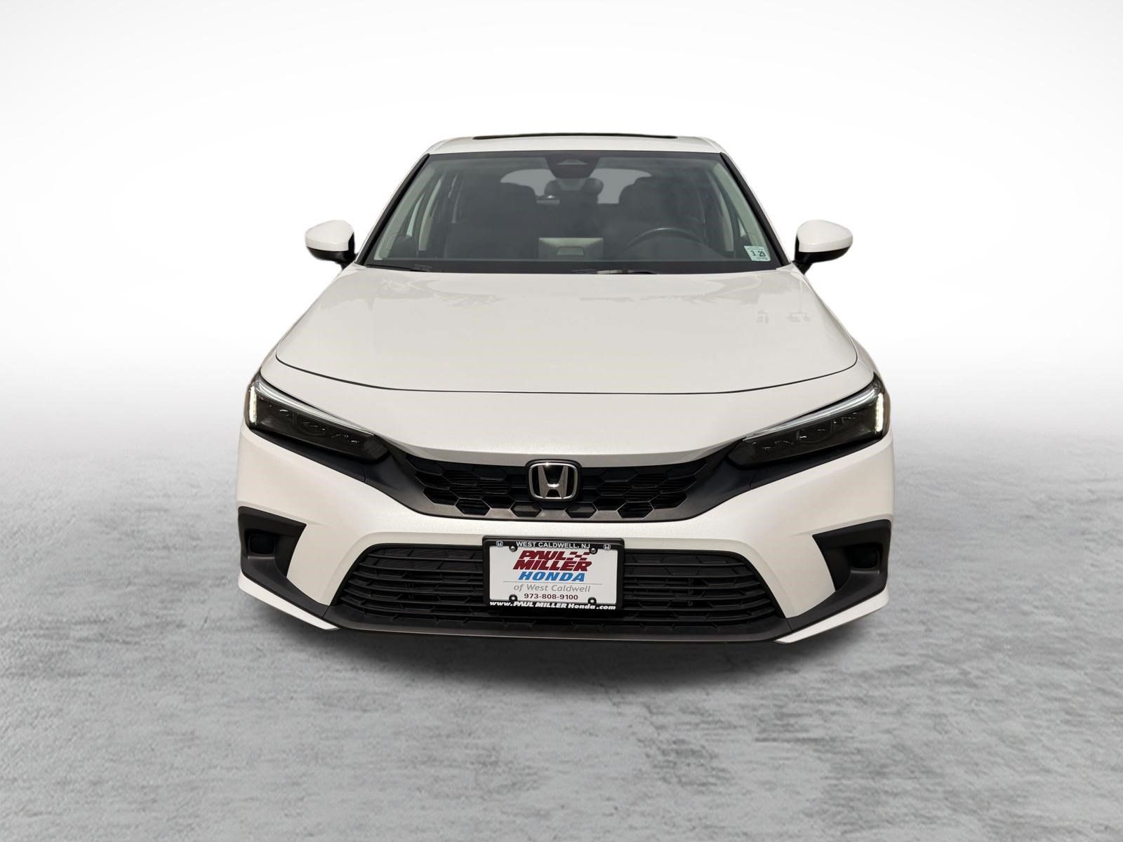 Used 2024 Honda Civic EX-L image 2