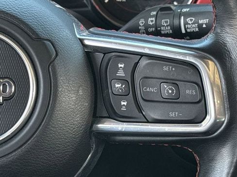 Used 2021 Jeep Wrangler Unlimited Rubicon AWD/4WD image 14