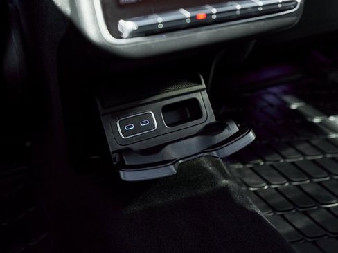 Used 2024 Mercedes-Benz GLS 63 AMG 4MATIC image 49