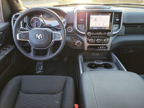 New 2026 RAM 1500 Big Horn AWD/4WD image 4