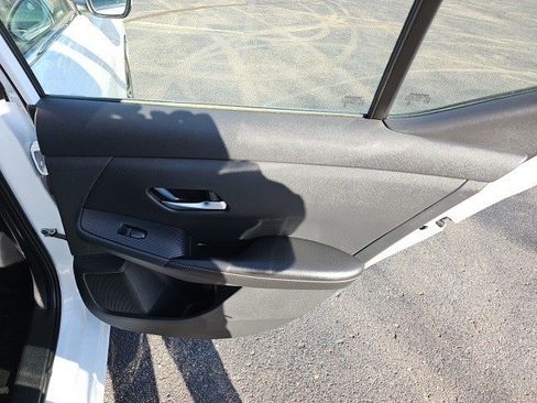 Used 2023 Nissan Sentra SV image 17