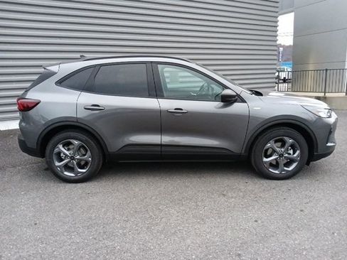 New 2026 Ford Escape ST-Line w/ Tech Pack #1 FWD image 2