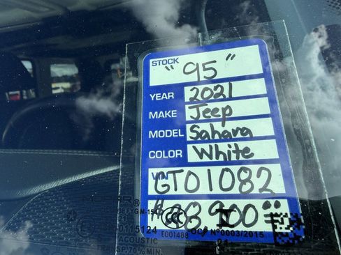 Used 2021 Jeep Wrangler Unlimited Sahara AWD/4WD image 20