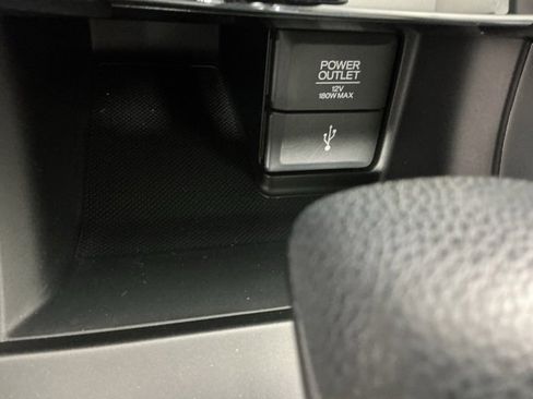 Used 2013 Honda Accord LX image 31