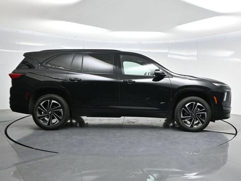 Used 2025 Buick Enclave Sport Touring FWD image 40