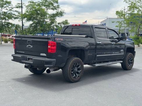Used 2016 Chevrolet Silverado 2500 High Country w/ Duramax Plus Package AWD/4WD image 7