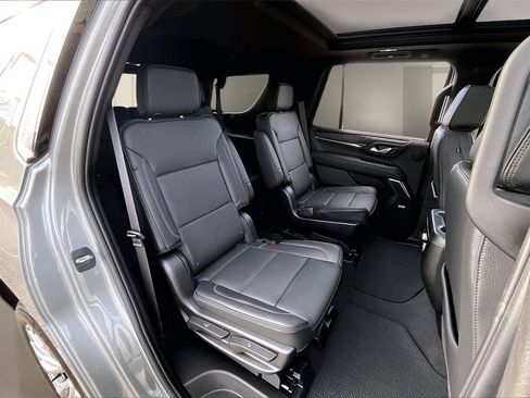 Used 2023 GMC Yukon Denali image 29