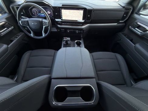 Used 2026 Chevrolet Silverado 1500 LT Trail Boss w/ LPO, Dark Essentials Package AWD/4WD image 23