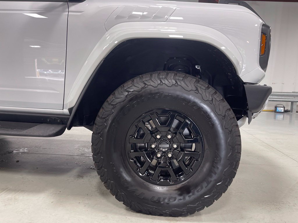 Used 2024 Ford Bronco Raptor AWD/4WD image 16