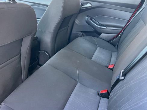Used 2017 Ford Focus SEL FWD image 14