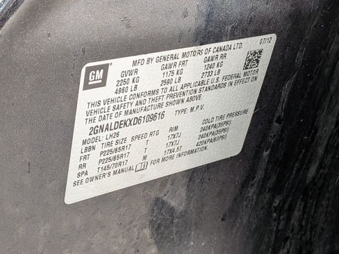 Used 2013 Chevrolet Equinox LT w/ Driver Convenience Package image 13