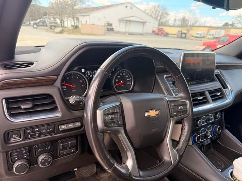 Used 2021 Chevrolet Tahoe Premier w/ Premium Package AWD/4WD image 36