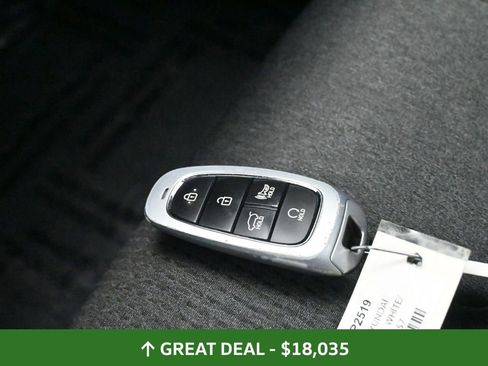 Used 2023 Hyundai Santa Fe SEL image 29