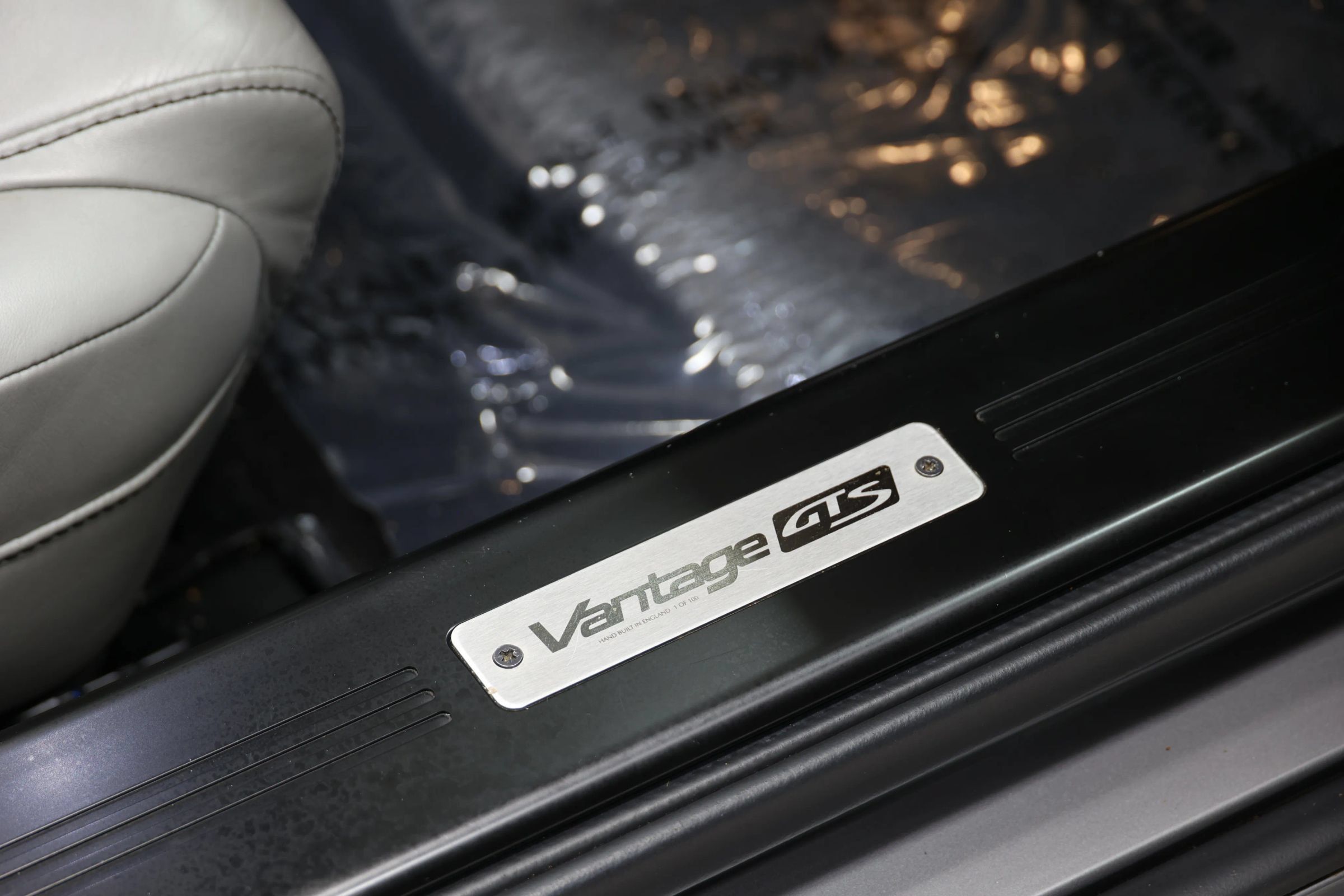 Used 2016 Aston Martin V8 Vantage S RWD image 48