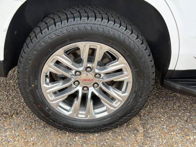 Used 2022 GMC Yukon SLT w/ SLT Premium Package RWD image 5