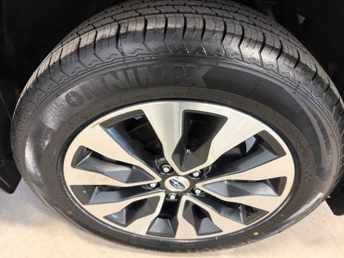 Certified 2023 Subaru Outback Limited AWD/4WD image 12