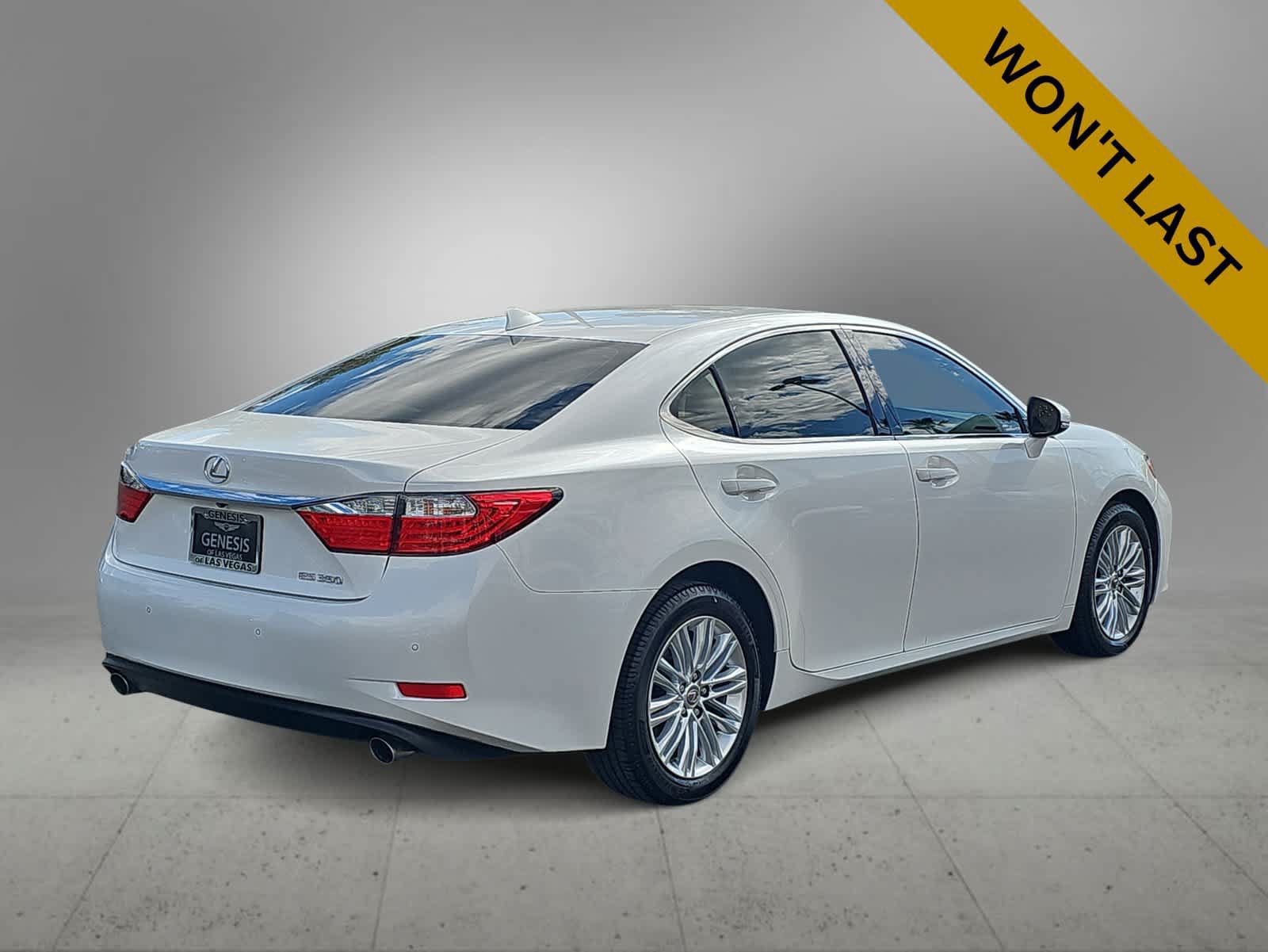 Used 2015 Lexus ES 350 w/ Premium Package FWD image 8