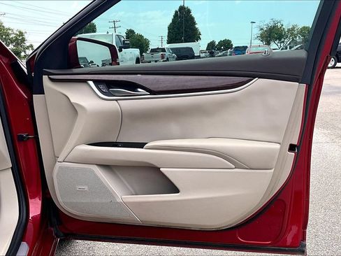 Used 2013 Cadillac XTS Luxury w/ Driver Awareness Package FWD image 24