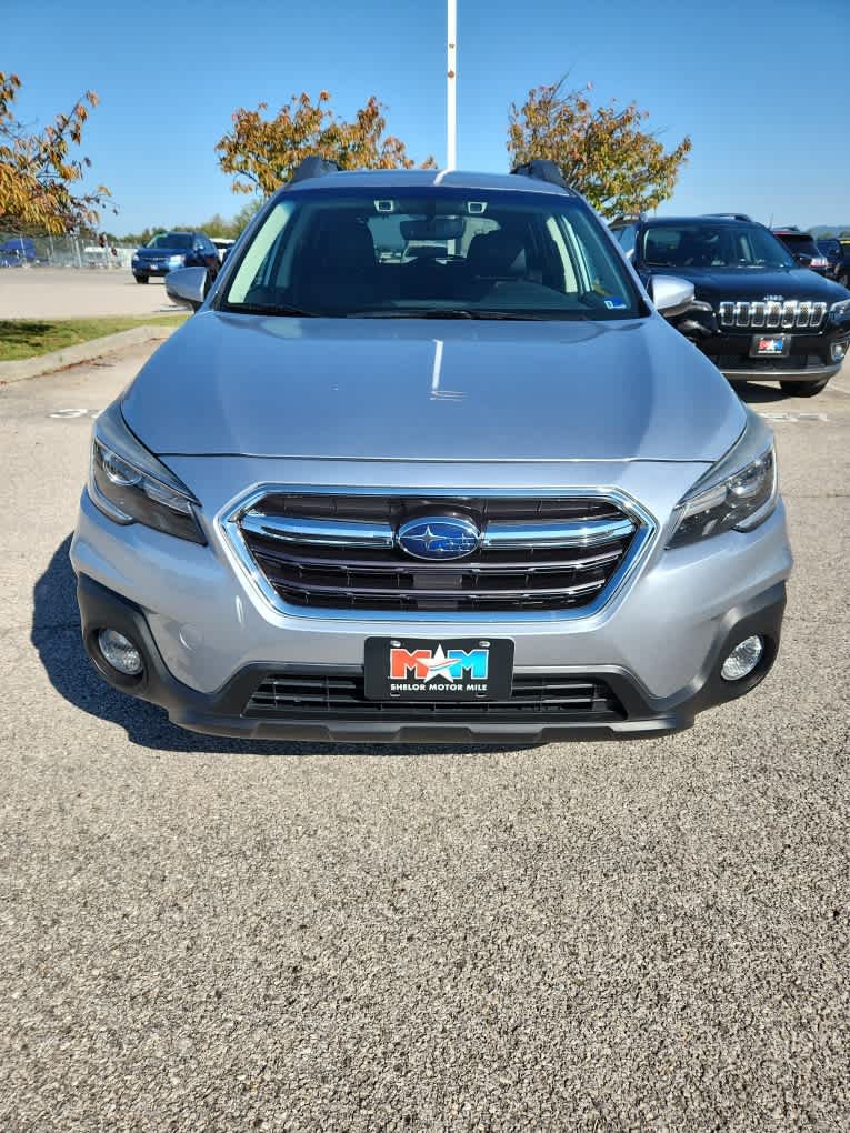 Used 2019 Subaru Outback 3.6R Limited w/ Popular Package #2 AWD/4WD image 16