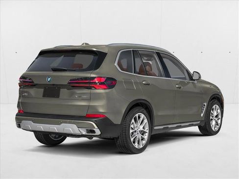 New 2026 BMW X5 xDrive50e w/ Executive Package AWD/4WD image 2