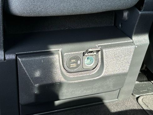 Used 2023 Ford F150 XLT w/ XTR Package image 21