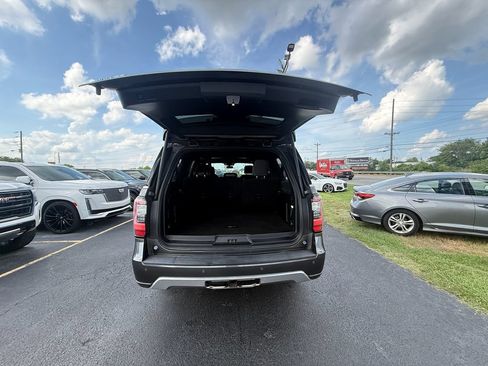 Used 2021 Ford Expedition Max Limited AWD/4WD image 5