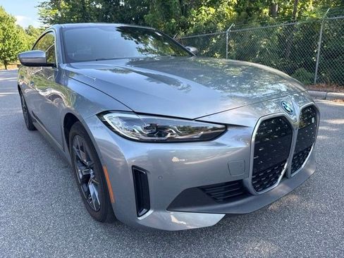 Used 2024 BMW i4 eDrive35 w/ Premium Package RWD image 3