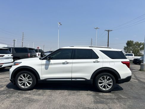 Used 2020 Ford Explorer Limited w/ Class III Trailer Tow Package AWD/4WD image 3