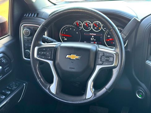 Used 2022 Chevrolet Silverado 3500 LTZ w/ LTZ Convenience Package image 24