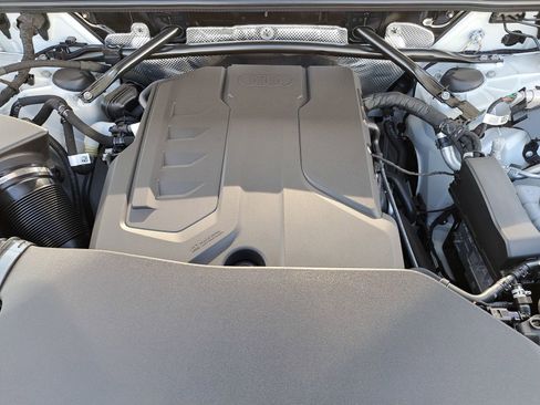 New 2025 Audi Q5 Premium Plus image 34