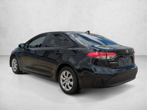 Certified 2023 Toyota Corolla LE FWD image 7