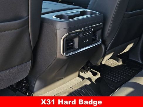 New 2026 GMC Sierra 1500 SLT image 31