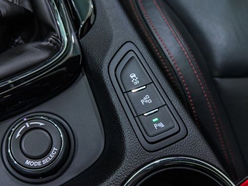 Used 2016 Chevrolet SS image 34