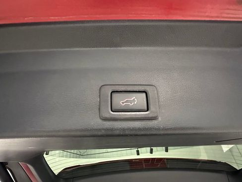 Used 2019 Subaru Ascent Limited AWD/4WD image 13