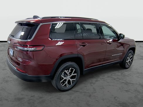 New 2025 Jeep Grand Cherokee L Limited image 4