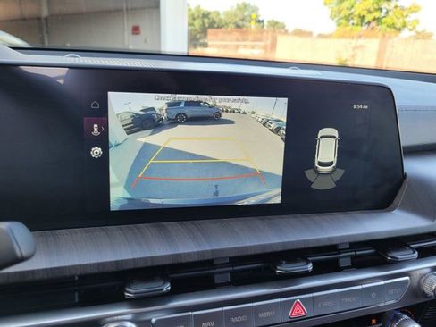 Certified 2024 Kia Telluride EX w/ EX Captain's Chair Package FWD image 20