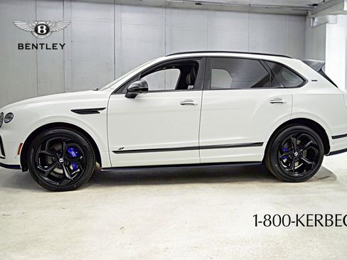 New 2025 Bentley Bentayga image 3
